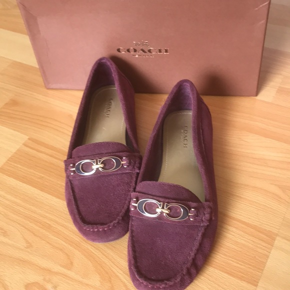 Coach Fortunata Suade Loafersin Garnet Size 7M - Picture 1 of 4